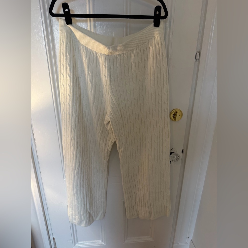 GAP Cream Cable Knit pants